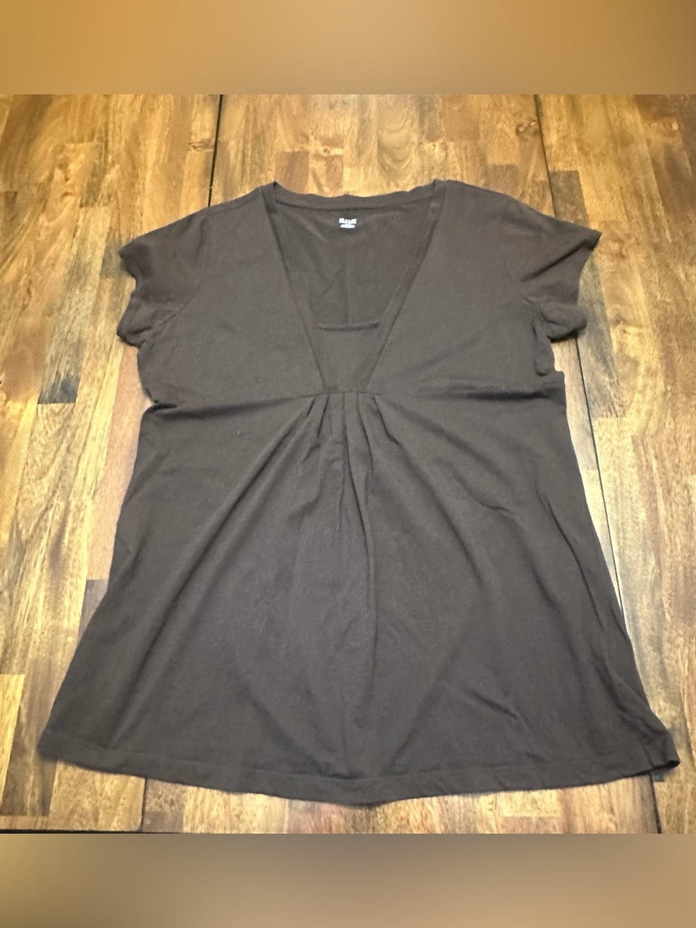 Ana Short Sleeve Deep V Pleat Top - Brown